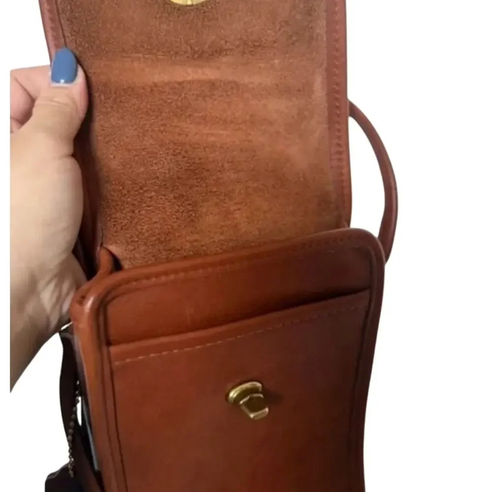 Vintage Coach Leather Crossbody‎ Scooter Bag Tan RARE